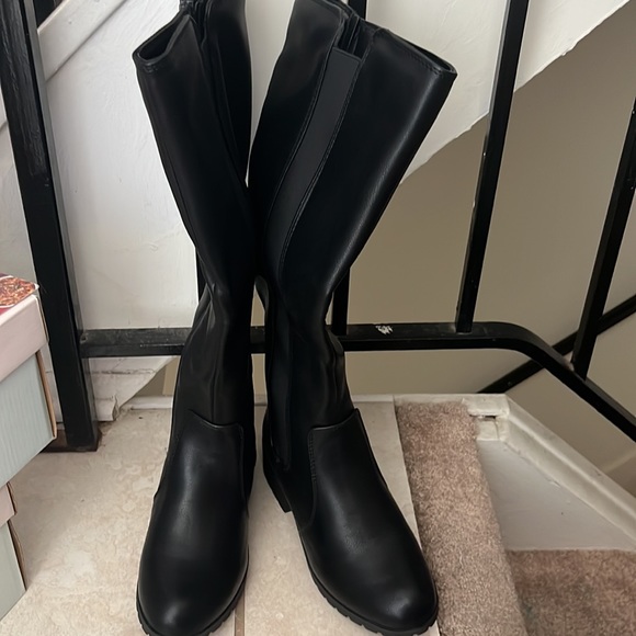 SO® Ribcage Women's Knee-High Boots - Picture 4 of 7